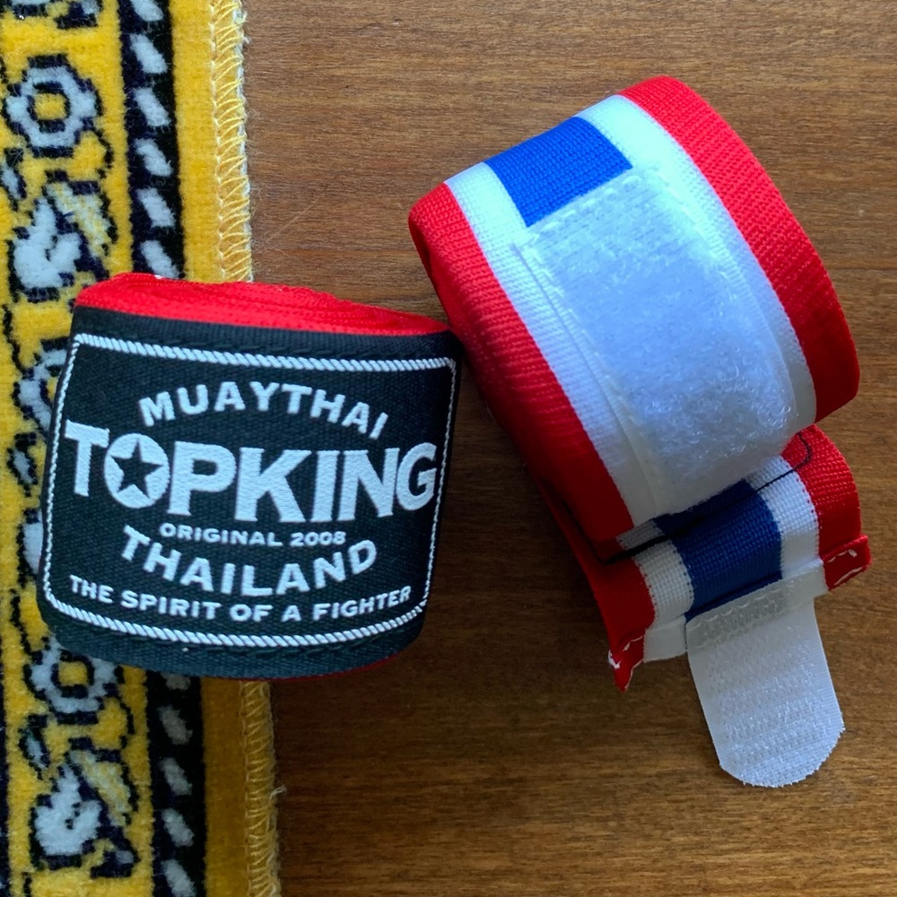 TOPKING Thai flag hand wraps